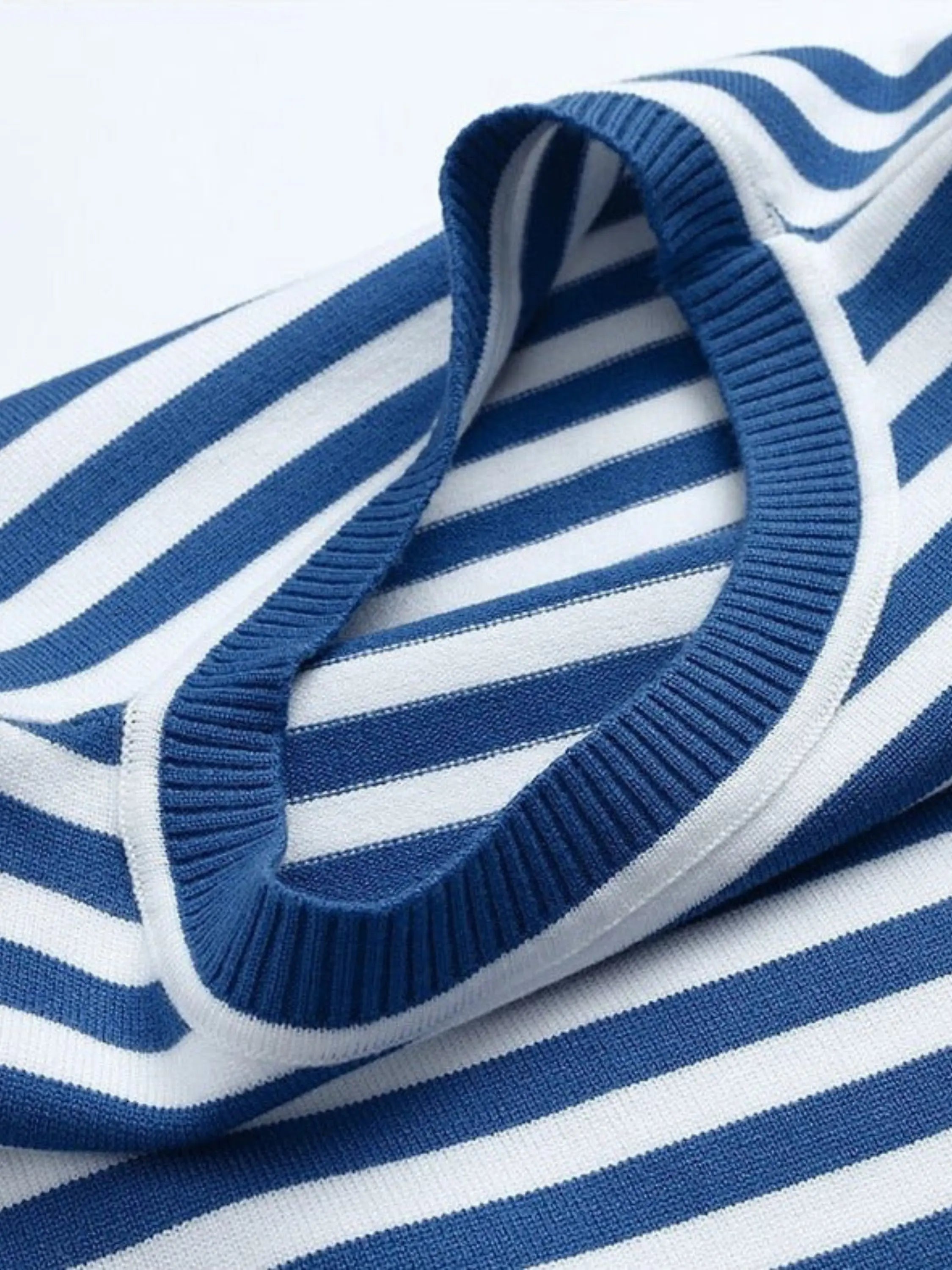 Antonia | Gestreifter Strickpullover