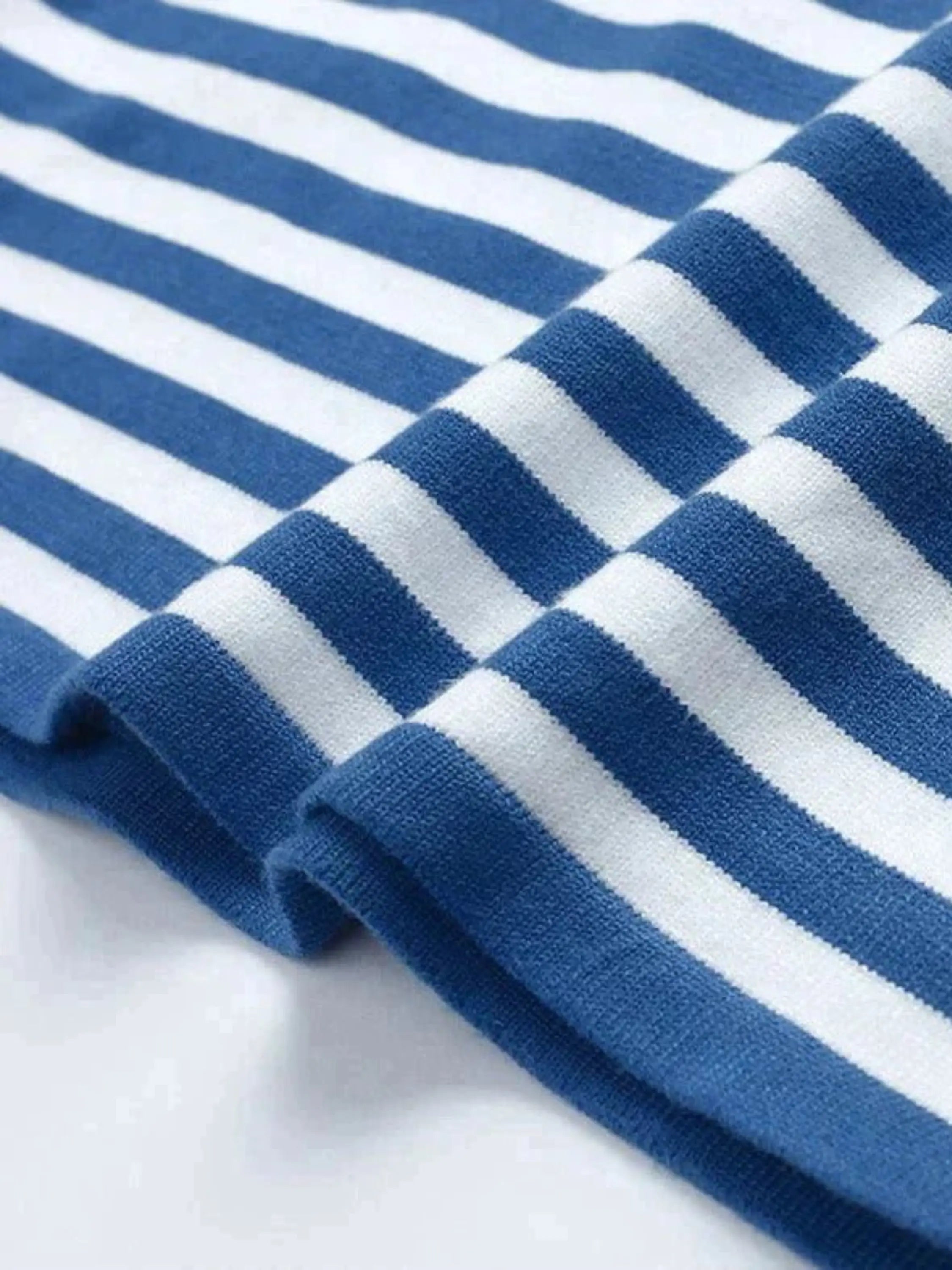 Antonia | Gestreifter Strickpullover