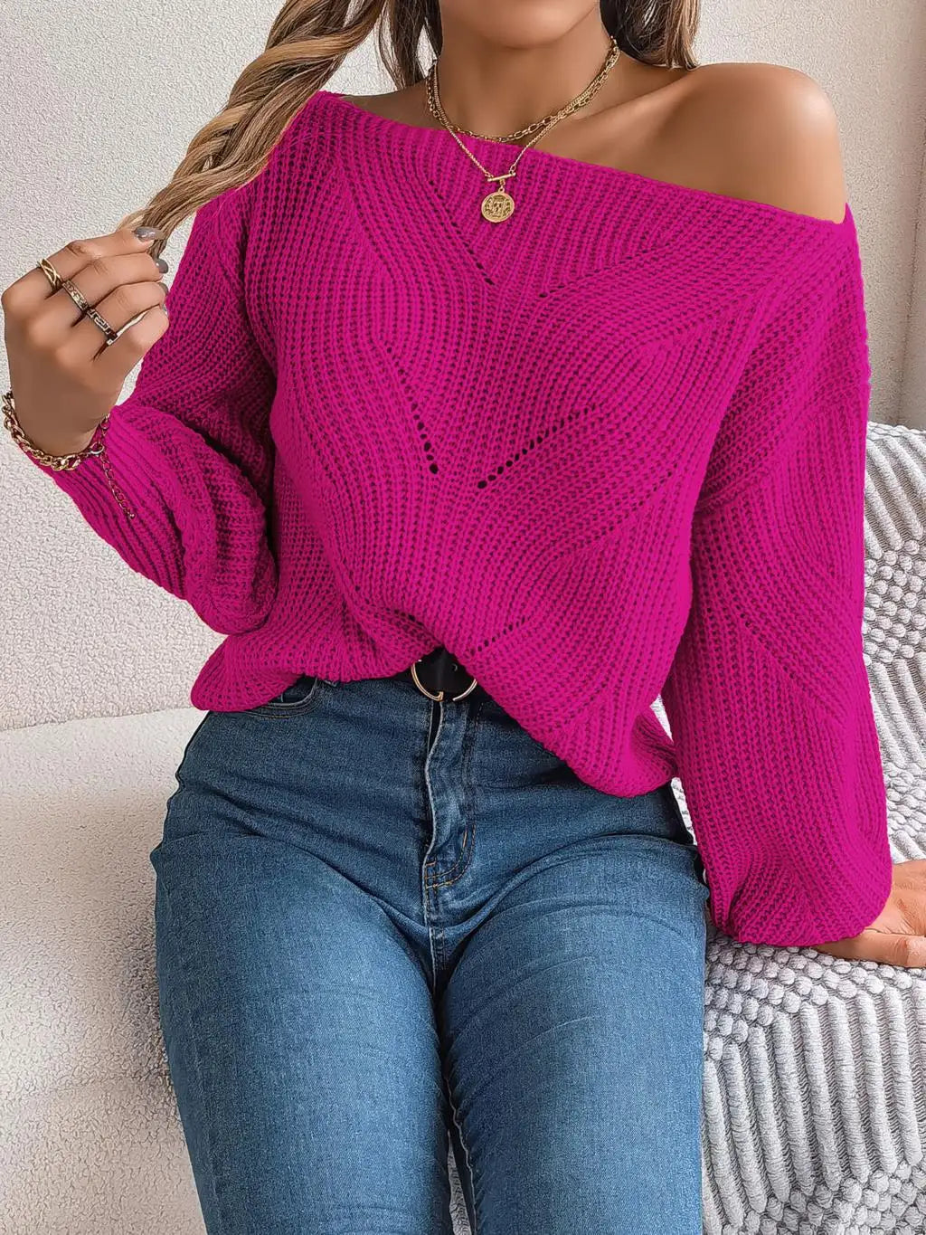 Jackie - Trendiger Off-Shoulder-Strickpullover für einen schicken Auftritt