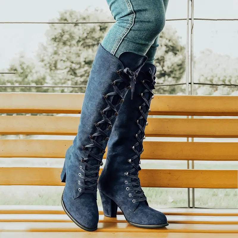 LEONA - Stylische Damenstiefel mit stabilen Absätzen