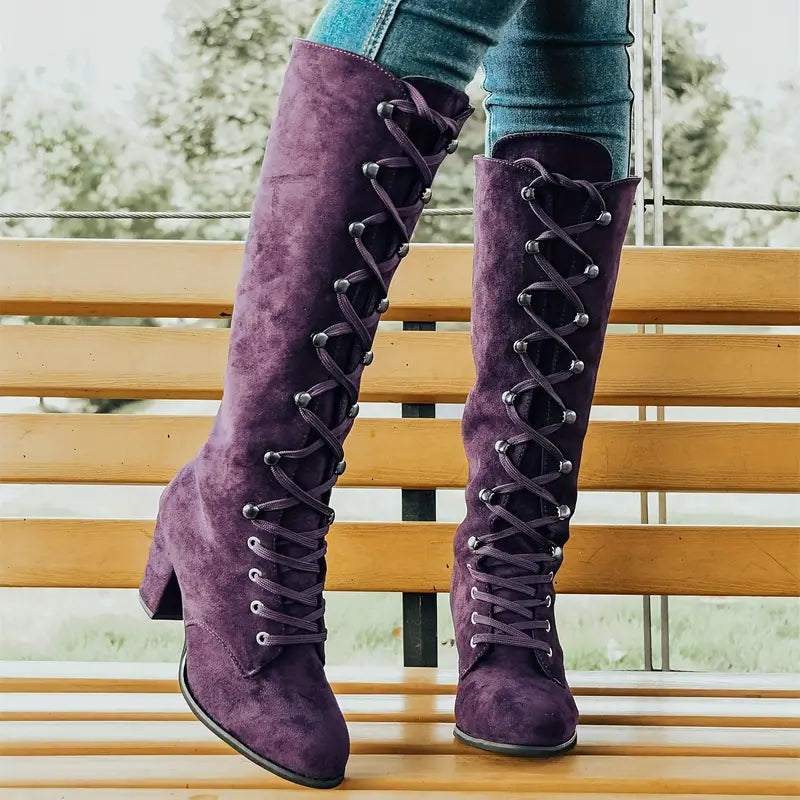 LEONA - Stylische Damenstiefel mit stabilen Absätzen
